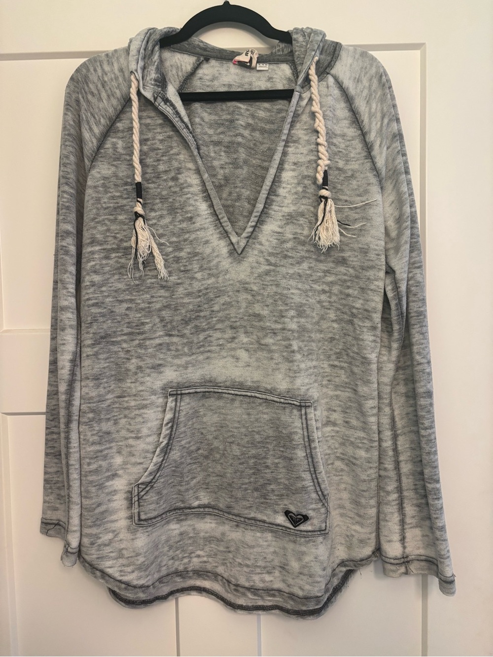 Roxy Heathered Light Gray V-Neck Pullover Hoodie